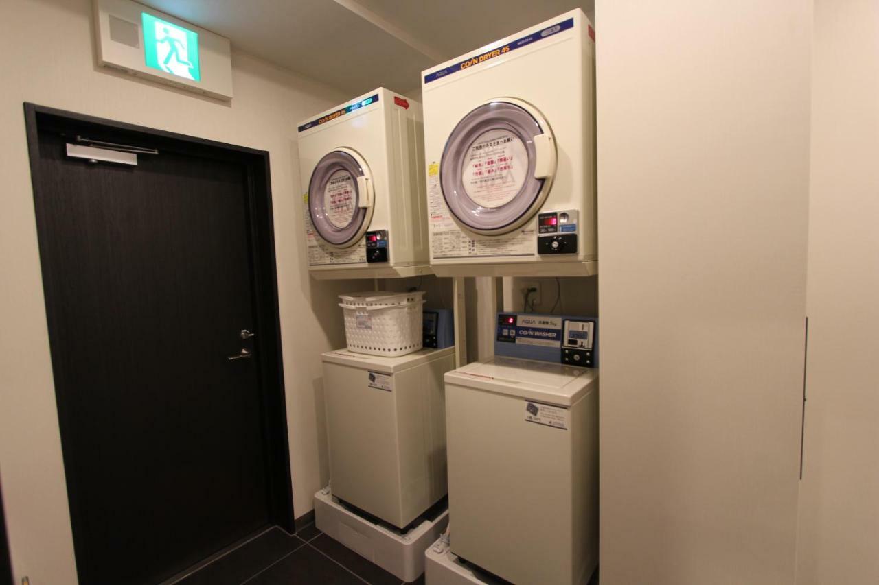 Livemax梅田west Hotel 3*